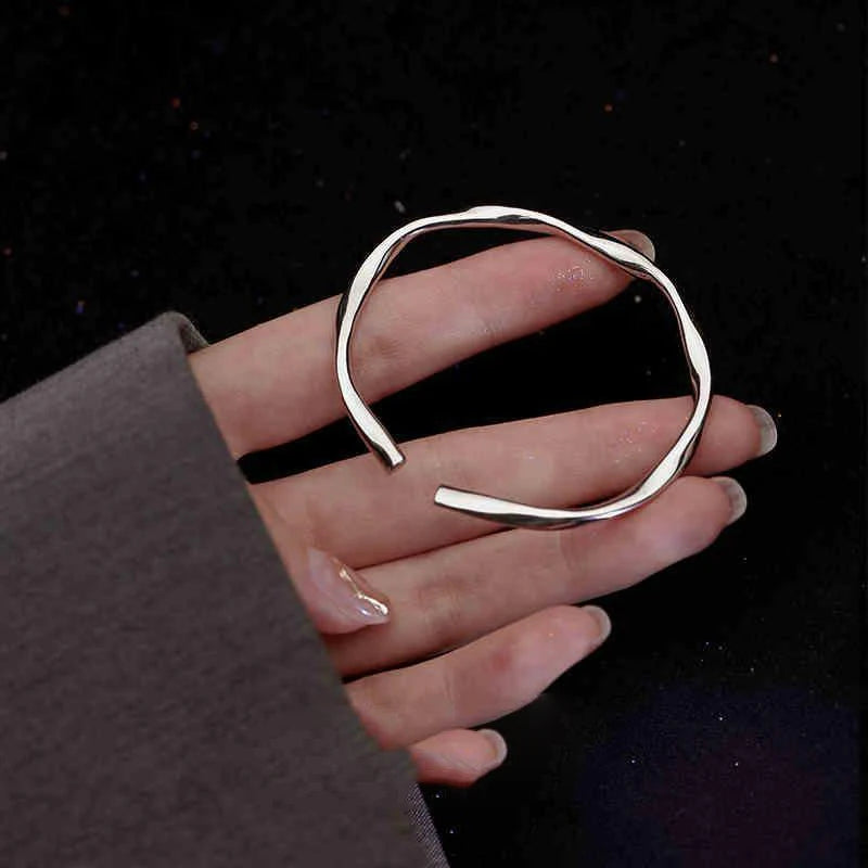 צמיד באנגל - אלה